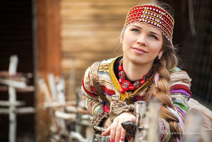Якутские девушки с длинными косами фото Якутские девушки с длинными косами фото